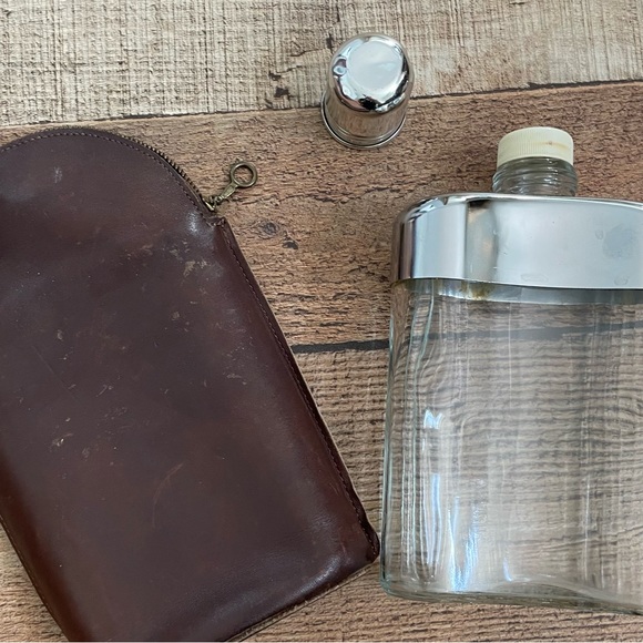 Saddler by BOSCA Glass Flask in Discreet Brown Leather Case VINTAGE - Picture 9 of 12